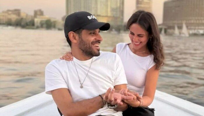 برفقة حمدي الميرغني وابنتها.. إسراء عبد الفتاح تخطف الأنظار خلال رحلة نيلية برفقة حمدي الميرغني وابنتها.. إسراء عبد الفتاح تخطف الأنظار خلال رحلة نيلية