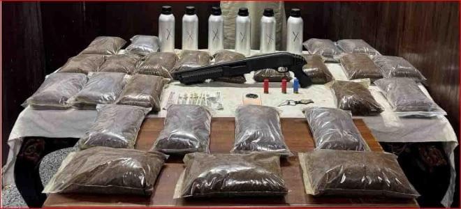 بحوزته مخدرات بـ 95 مليون جنيه.. ضبط أخطر عنصر جنائي بالإسماعيلية بحوزته مخدرات بـ 95 مليون جنيه.. ضبط أخطر عنصر جنائي بالإسماعيلية