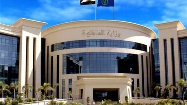 الداخلية تكشف حقيقة فيديو تعطل المرور وادعاءات مرشح الانتخابات الداخلية تكشف حقيقة فيديو تعطل المرور وادعاءات مرشح الانتخابات