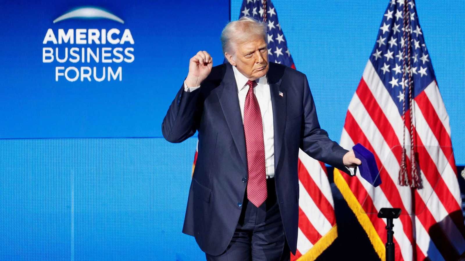 ترامب في منتدى أعمال في ميامي (مواقع)