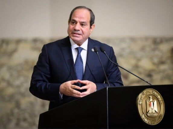 الرئيس السيسي: إفريقيا تعاني من النزاعات وانتشار الإرهاب والفقر وتراجع التعليم الرئيس السيسي: إفريقيا تعاني من النزاعات وانتشار الإرهاب والفقر وتراجع التعليم