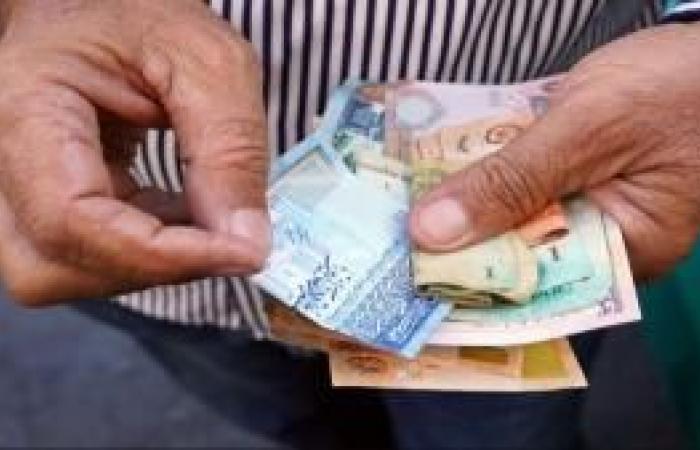 التربية لسرايا: مستحقات مراقبي التوجيهي 2008 في البنوك يوم الأحد - المصدر 7