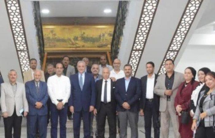 محافظ الغربية للصحفيين: نستجيب فورًا لشكاوى المواطنين والإعلام شريك في متابعة الحقيقة - المصدر 7