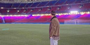 بخطوة مفاجئة ورسالة مؤثرة.. ميسي في قلب ملعب "كامب نو" (فيديو - صور) - المصدر 7