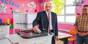 رئيس مياه الإسكندرية يُدلي بصوته ويتابع سير العملية الانتخابية من مركز السيطرة والتحكم - المصدر 7