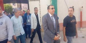 رئيس مدينة كفرالدوار يتفقد لجان الانتخابات ويشيد بإقبال كبار السن من الرجال والسيدات - المصدر 7