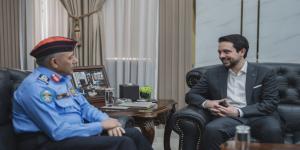 نائب الملك يؤكد ضرورة الاستمرار بمواكبة التطور التقني في مديرية الأمن العام - المصدر 7