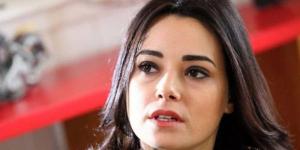 نجاة الفنانة التركية أوزغو نامال وعائلتها من حادث سير مروع.. ماذا حدث؟ - المصدر 7