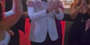 بحضور نجوم الفن والإعلام.. الإعلامي أحمد سالم يحتفل بعقد قرانه على فتاة من خارج الوسط - المصدر 7