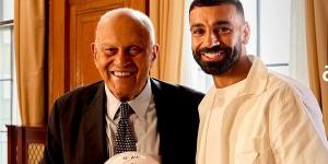 الدكتور مجدي يعقوب: بحثت عن القدوة فوجدتها في والدي والعالِم اللبناني بيتر مدور.. ووفاة عمتي في طفولتي كانت الشرارة التي غيرت مسار حياتي - المصدر 7