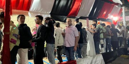 استمرار توافد الناخبين في الفترة المسائية بمدرسة الجيزة القومية للإدلاء بأصواتهم في انتخابات مجلس النواب 2025 - المصدر 7