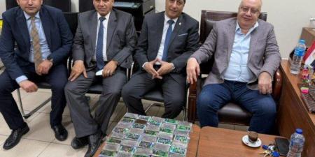 جمارك مطار القاهرة تضبط راكب أجنبي حاول الدخول بخمسه كيلو حشيش لداخل البلاد - المصدر 7