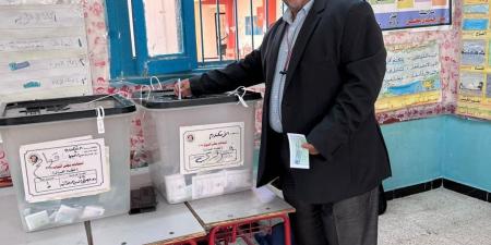 أعضاء التنسيقية يدلون بأصواتهم في انتخابات مجلس النواب بمحافظات المرحلة الأولى - المصدر 7