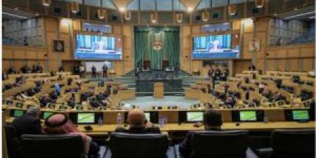 توافق نيابي على 17 لجنة واستثناء "الزراعة" و"العمل" و"الإدارية" .. والجراح: لم يتم اقصاء اي كتلة نيابية - المصدر 7