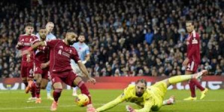 أسطورة مانشستر يونايتد يهاجم صلاح بعد سقوط ليفربول أمام مانشستر سيتي - المصدر 7