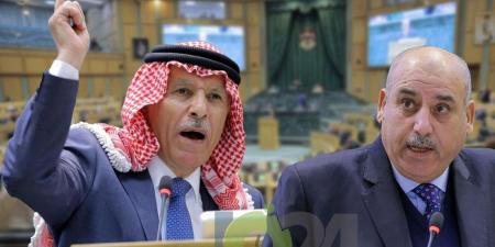 العرموطي يحتجّ على اجراءات القاضي بتقييد نقاش الموازنة.. ويوجه انتقادات لاذعة للقانون #عاجل - المصدر 7