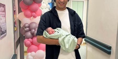 سرطان المخ.. الشاعر مصطفى حدوتة يكشف سبب وفاة رضيعته في ذكراها الأولى - المصدر 7