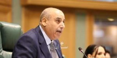 القاضي يوجّه بفتح أبواب "بيت الشعب" أمام المواطنين بتصاريح خاصة لحضور الجلسات - المصدر 7