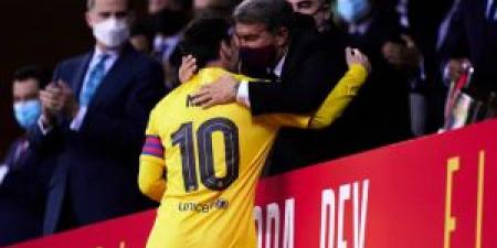 رئيس برشلونة يغلق الباب أمام ميسي: خيار العودة "غير واقعي" - المصدر 7