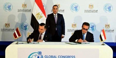 رئيس الوزراء يشهد مراسم توقيع مذكرة تفاهم للتعاون بين مصر ولاتفيا في الرعاية الصحية - المصدر 7
