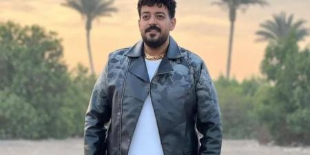 انهيار محمود الليثي في عزاء إسماعيل الليثي: "مكان فرحه بقى عزاه" - المصدر 7