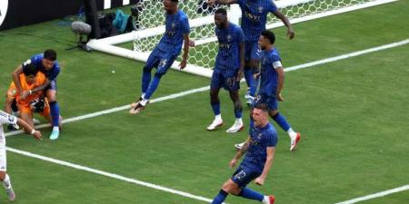 رئيس الهلال يكشف حقيقة رحيل لاعبه في الميركاتو الشتوي - المصدر 7