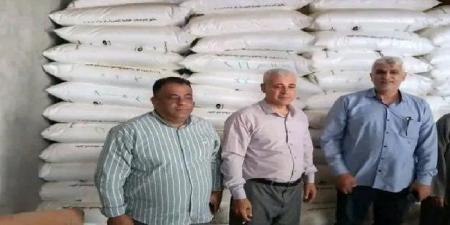 مدير زراعة الشرقية يتابع صرف الأسمدة بالجمعيات الزراعية بمراكز الزقازيق وههيا وأبو كبير - المصدر 7