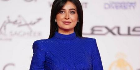 هبة مجدي ملكة الرقة..شعر منسدل أملس بمهرجان القاهرة - المصدر 7