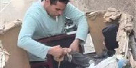 الأمن يفحص فيديو توثيق فتاة بالحبال داخل تروسيكل لجمع القمامة - المصدر 7