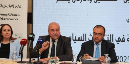 العودات يرعى المؤتمر الوطني نحو مشاركة نسائية وشبابية فاعلة في التحديث السياسي - المصدر 7