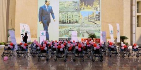 توزيع أجهزة تعويضية وكراسي متحركة وأطراف صناعية على ذوي الاحتياجات الخاصة بالغربية - المصدر 7