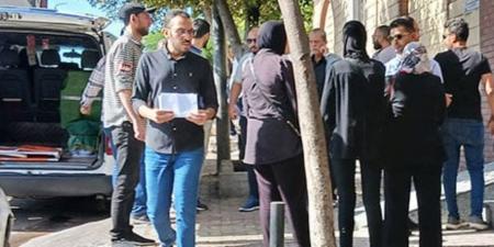 صلاة جنازة مهندس الإسكندرية المقتول على يد صديقه بعد خروجه من المشرحة - المصدر 7