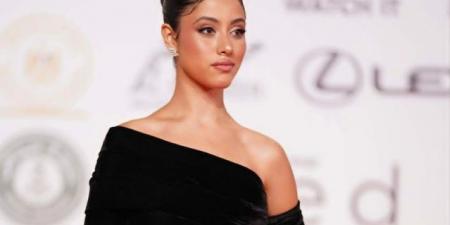 إطلالات ساحرة: مكياج الأبيض والأسود من نجمات مهرجان القاهرة - المصدر 7