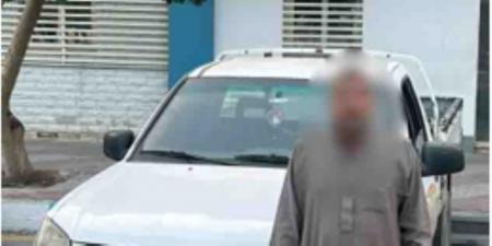 ضبط سائق سيارة "ربع نقل" بآداء حركات إستعراضية بالإسكندرية - المصدر 7