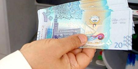 استقرار سعر الدينار الكويتي أمام الجنيه المصري في بداية تعاملات السبت - المصدر 7