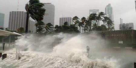 العاصفة «كلوديا» تجتاح بريطانيا.. إعلان حالة طوارئ كبرى بعد فيضانات واسعة - المصدر 7