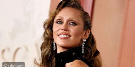 مايلي سايرس وروتين جمال بعيد عن التعقيد - المصدر 7