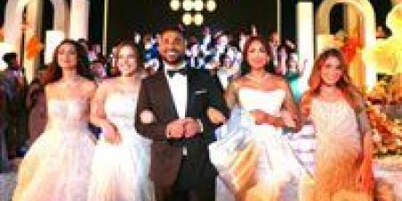 القصة الكاملة لظهور أحمد سعد وسط 4 عرائس.. مشهد غامض يكشف أسراره - المصدر 7