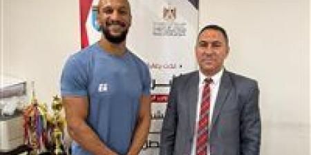 كرم جابر يبدأ جولة لتقييم مواهب المشروع القومي للموهبة والبطل الأولمبي للمصارعة - المصدر 7