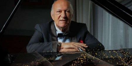 الموسيقار المصري عمر خيرت يتعرض لوعكة صحية - المصدر 7