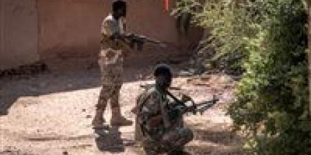عاجل| الجيش السوداني يتصدى لهجوم عنيف من قوات الدعم السريع على مقر الفرقة 22 في بابنوسة بغرب كردفان - المصدر 7