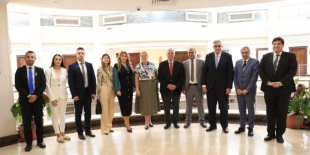 أيمن عاشور يبحث سبل التعاون مع وزيرة التعليم والعلوم وسفيرة دولة مقدونيا الشمالية بالقاهرة - المصدر 7