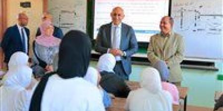 وزير التعليم يتفقد مدارس كفر الشيخ ويشدد على انتظام الدراسة والانضباط - المصدر 7