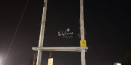 شارع بلدة الدجنية في المفرق مظلم منذ أشهر .. والبلدية تحدد موعد تشغيل الإنارة - صور - المصدر 7