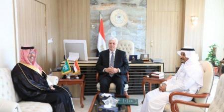 تعاون مصري سعودي يتعزز في لقاء وزير التعليم العالي بالسفير الحصيني (التفاصيل) - المصدر 7