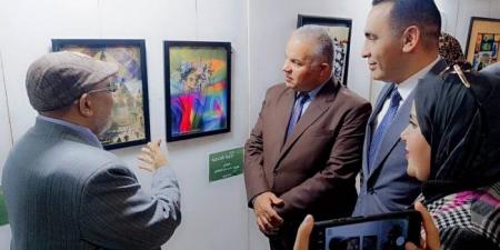 مدير تعليم الفيوم يشهد عرض الليلة الكبيرة ويكرم المواهب بمعرض «تجربة شخصية» - المصدر 7