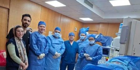 فريق الأوعية الدموية يعالج دوالي خصية مُتكررة بالقسطرة التداخلية بدون جراحة - المصدر 7