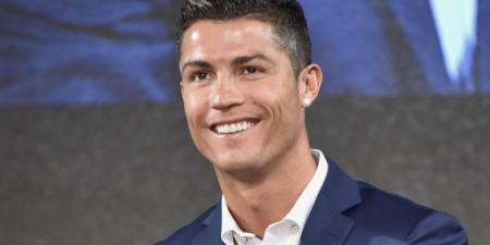 “جلوب سوكر” تكشف قائمة أفضل لاعب بالشرق الأوسط 2025.. رونالدو يقود هيمنة “روشن” - المصدر 7