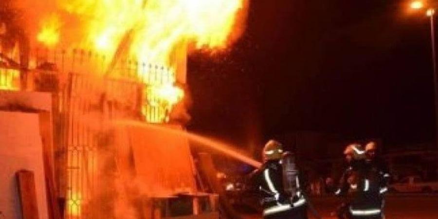 السيطرة على حريق مقطورة على الطريق الدائري بالقليوبية - المصدر 7