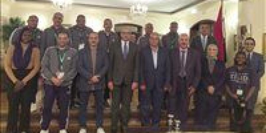 السفارة المصرية بنيروبي تحتفي بفرقة "أناكوندا" المشاركة في مهرجان كينيا الدولي للمسرح - المصدر 7